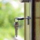 real estate agent helps first time buyers